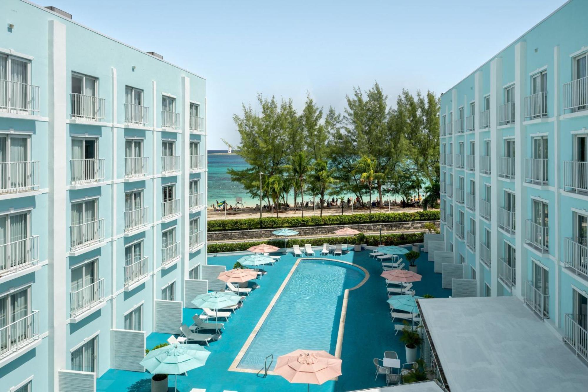 Courtyard By Marriott Nassau Downtown/Junkanoo Beach Екстер'єр фото